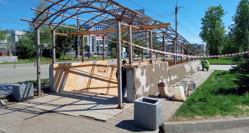 В Кирове подземный переход на Воровского лишился крыши 