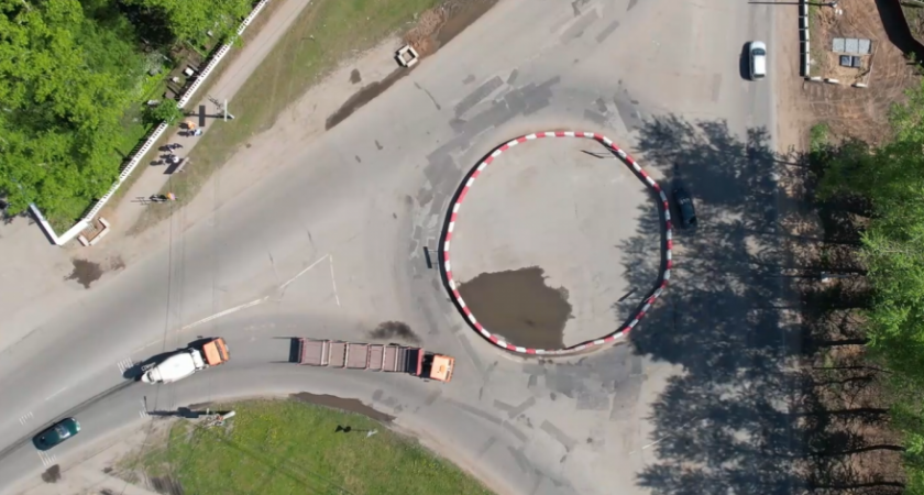 На двух кировских улицах ограничат движение на полгода