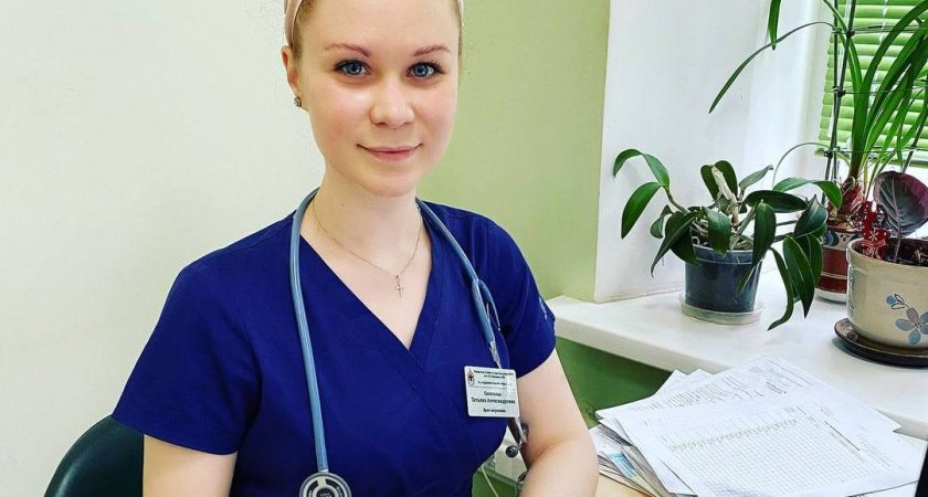 Александр Соколов показал фото своей дочери-медика