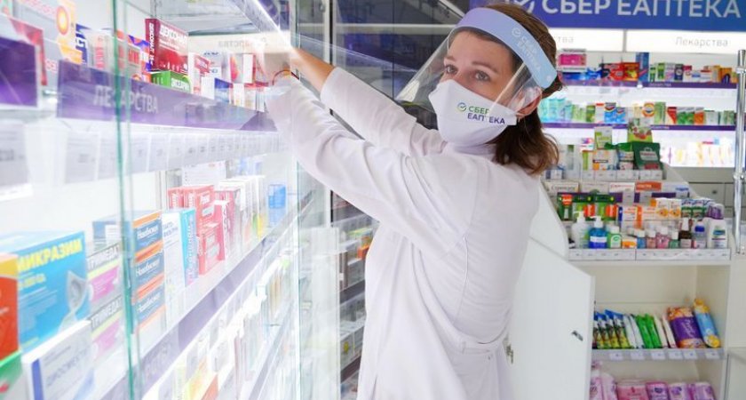 Петр Колтыпин поздравил медицинских работников с профессиональным праздником 