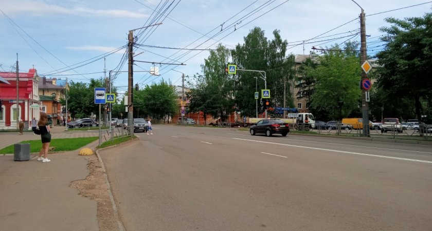 В Кирове на ночь отключат два светофора на оживленных перекрестках