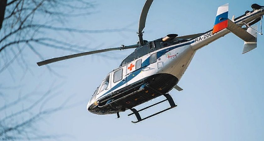 Кировские врачи 9 часов боролись за жизнь пациента с разрывом аорты до прибытия вертолета