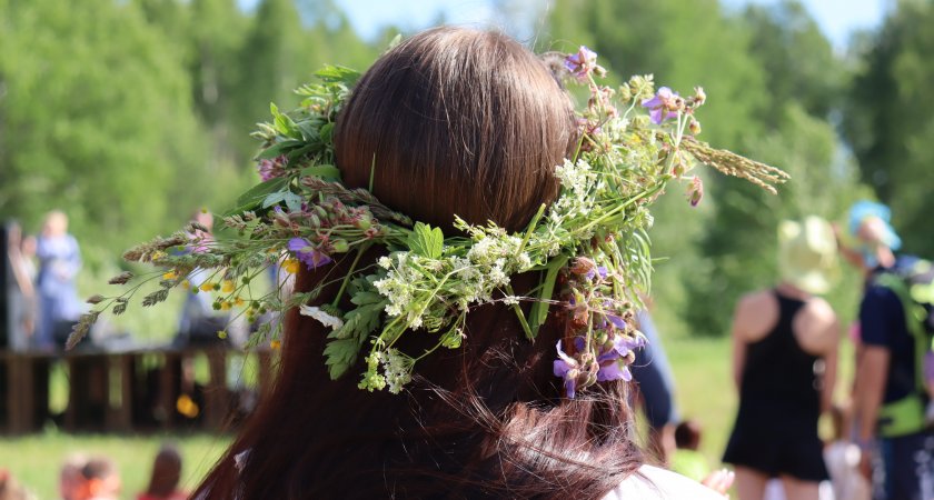 В выходные 650 человек посетили фестиваль “Купало” на Немде: фоторепортаж