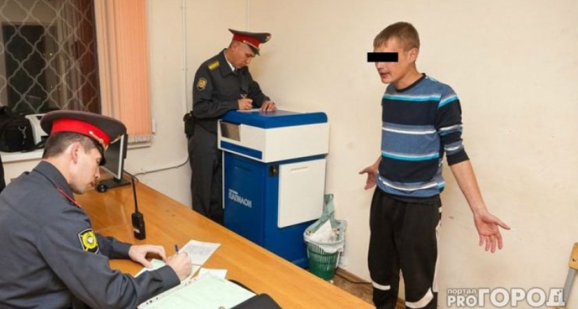 В магазине Кирово-Чепецка покупатель спас женщину от насилия 