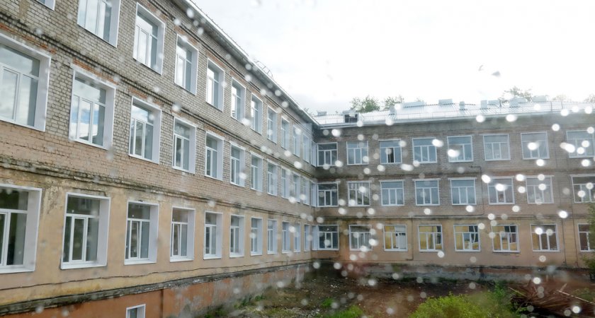 Капитальный ремонт школы № 7 в Кирово-Чепецке должны завершить до 31 декабря