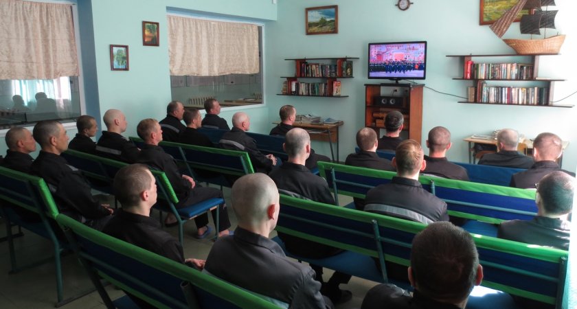 В Кировской области семь бывших заключенных распространяли смертельное заболевание 