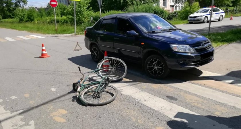 В Кирове на пешеходном переходе сбили велосипедиста