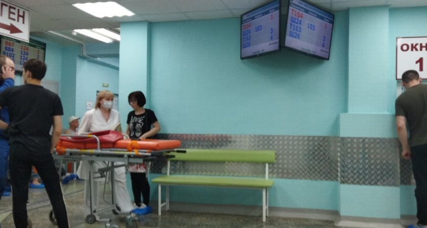 В Кирове по вине управляющей компании шестилетняя девочка сломала ключицу