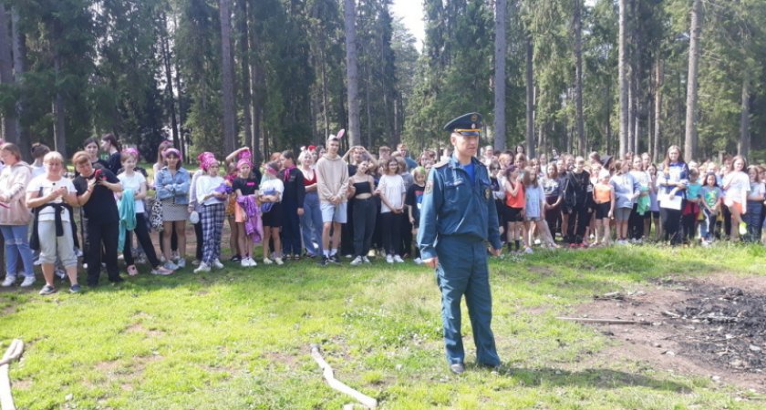 В Кировской области пришлось эвакуировать детей из лагеря