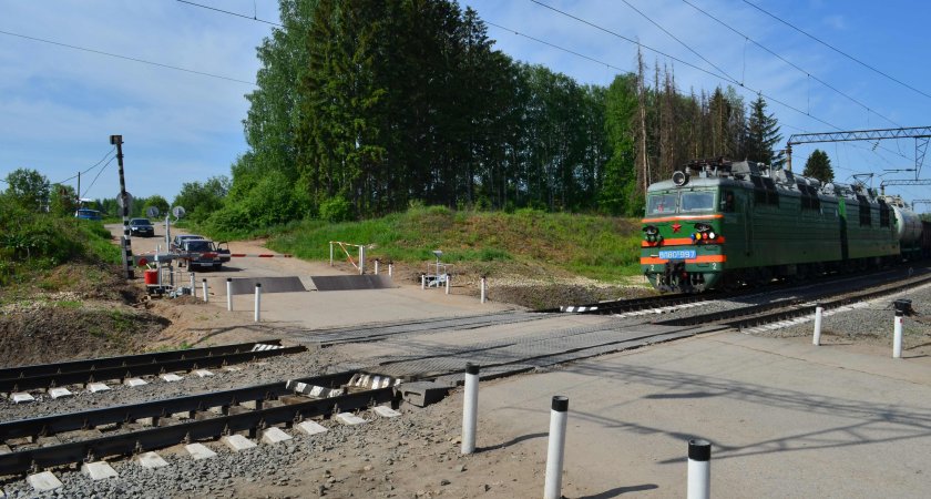 В Кирове закроют железнодорожный переезд в Радужном