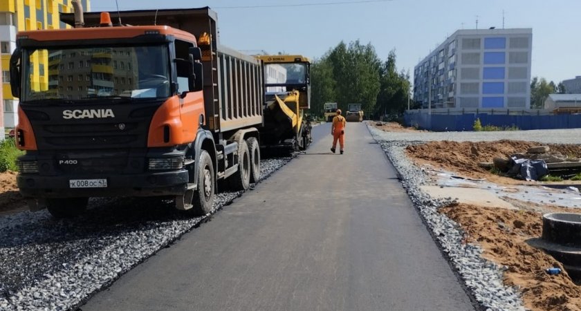 В Кирове благоустраивают улицы Зеленина и 8 Марта