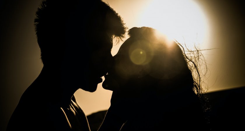 Скорпионы много потратят, а Водолеи влюбятся: гороскоп на 19 августа