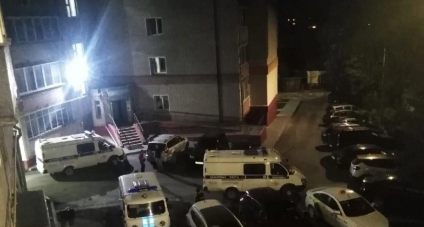 В кировской квартире нашли два трупа 