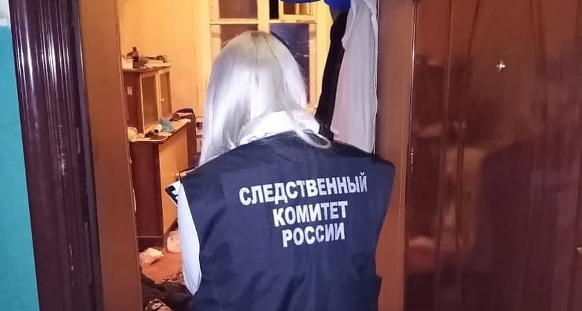 В Кировской области в квартире нашли изувеченный труп женщины
