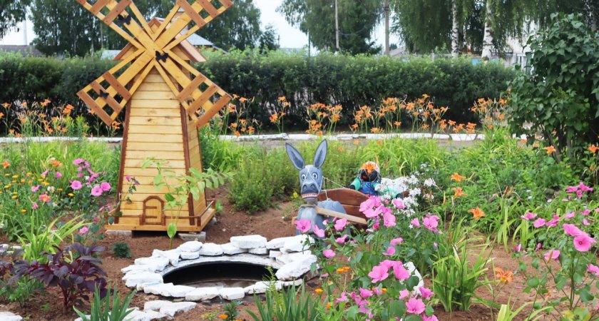 Осужденные Кировской области украсили колонии фонтанами и скульптурами