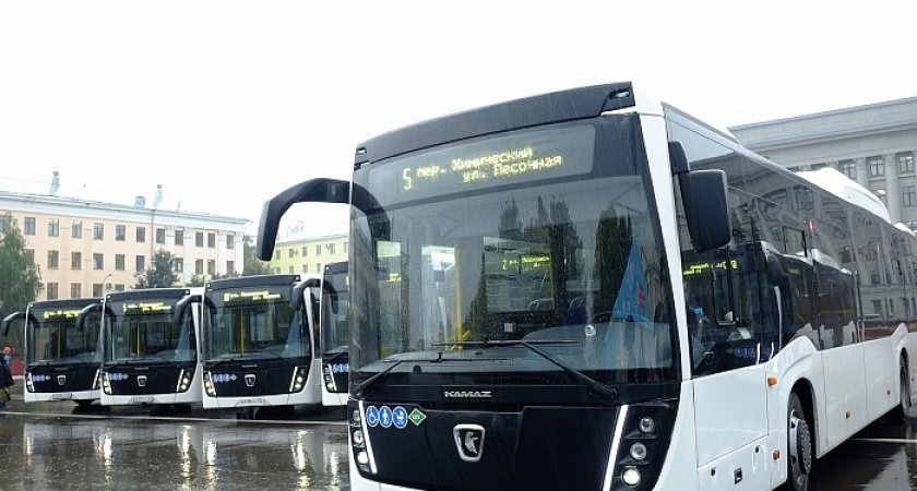 Полсотни новых автобусов выйдут на маршруты Кирова 
