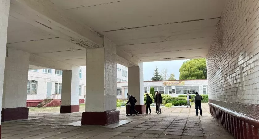 Фото к статье: Трагедия в ижевской школе унесла 17 жизней, 23 человека ранены