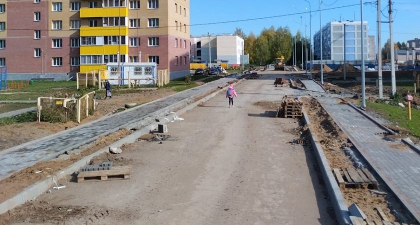 В Кирове приводят в порядок пути к новым домам