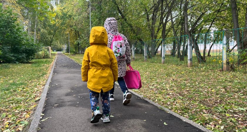 Кировчане могут сообщить об угрозе жизни детей