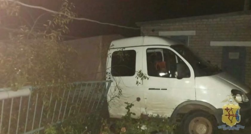 В Кировской области студент техникума угнал внедорожник и грузовик