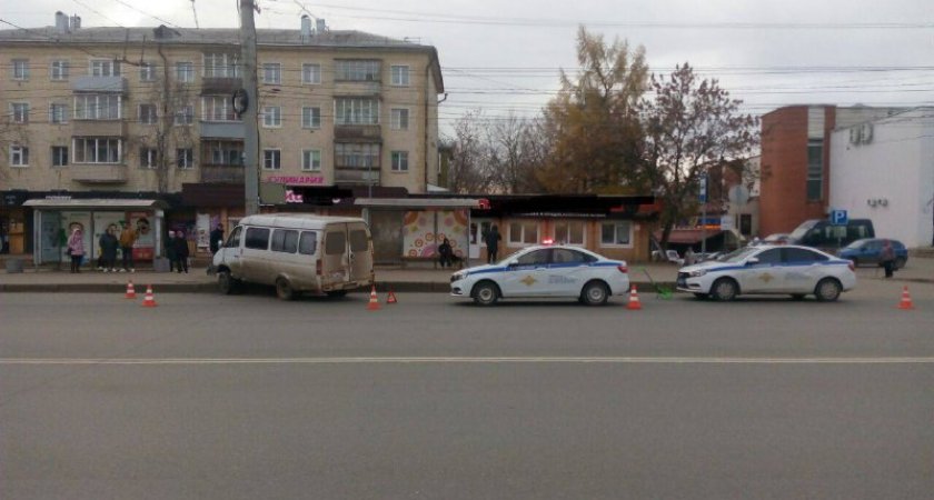 В Кирове в ДТП у ЦУМа пострадал двухлетний малыш