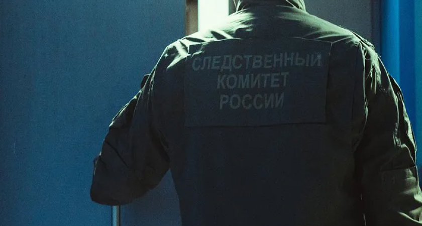 В Кировской области чиновник брал с людей деньги за выдачу бесплатных документов