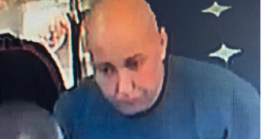 В Кирове ищут мужчину, который мог обокрасть посетителей бани