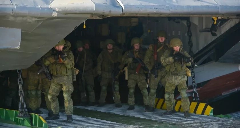 Сколько денег заплатят мобилизованным за военную службу: ответ Минобороны России