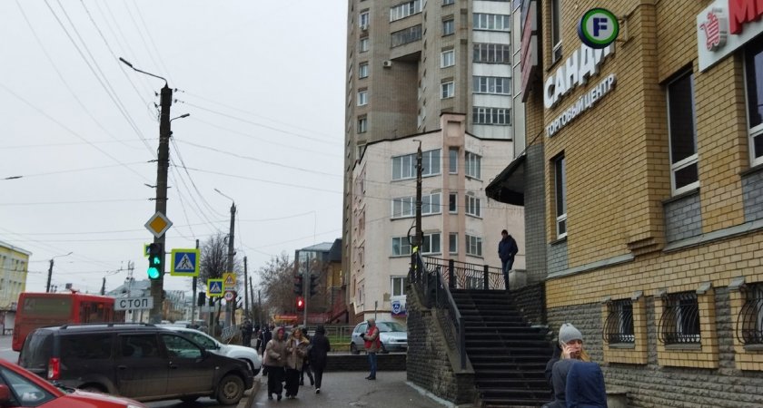 Последний день рабочей недели в Кирове выдастся теплым и дождливым