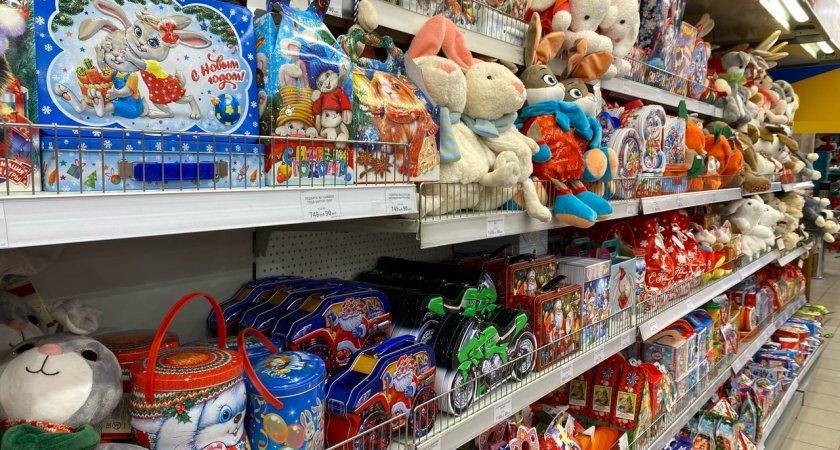 Как подготовиться к Новому году и купить сладкие подарки с выгодой?