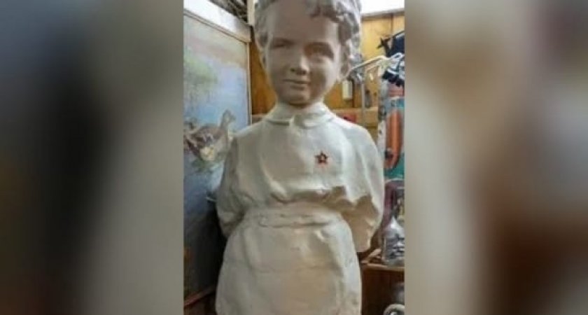 "Раритет": в Кирове продают скульптуру юного русского революционера Владимира Ленина