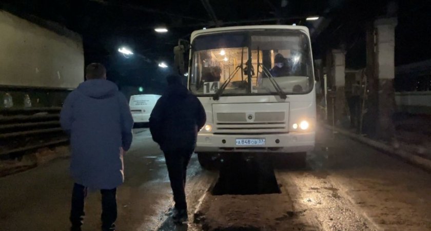 После жалоб кировчан на трех городских маршрутах задействуют автобусы большой вместимости