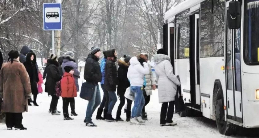 Кировчане пожаловались на запуск 44-го автобуса по улице Сурикова