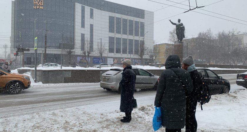 В новогоднюю ночь в Кирове ограничат движение по центральной улице города 