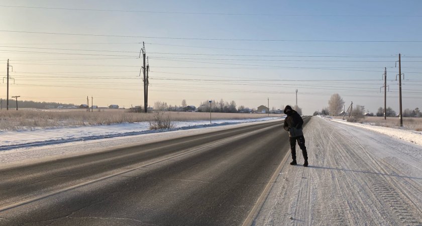 Кировчане спасли жителя Вологды, который застрял на трассе в 30-градусный мороз
