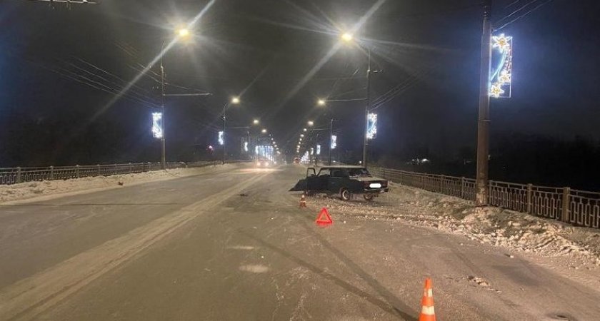 Кировчанин на ВАЗе отказался от медосвидетельствования и врезался в опору ЛЭП