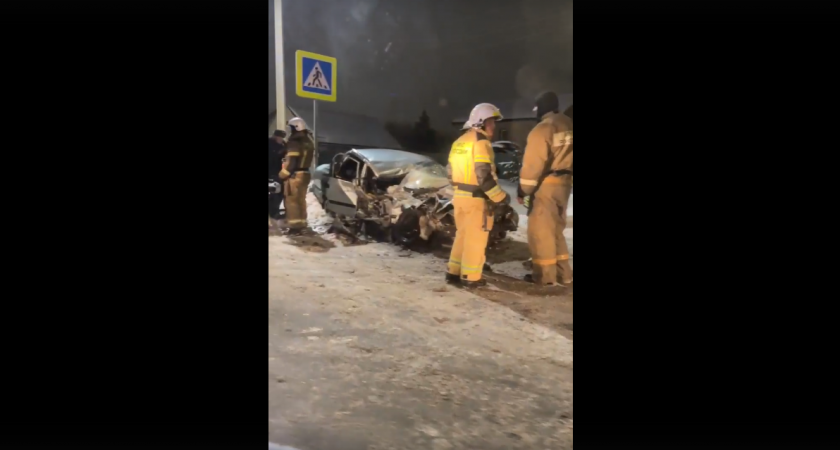 В Кирове столкнулись две иномарки: есть пострадавшие