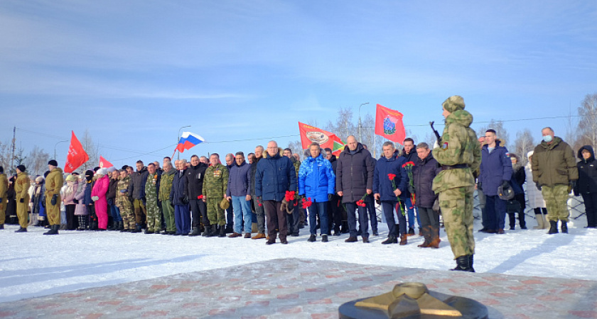 В селе Калинино Малмыжского района зажгли Вечный огонь