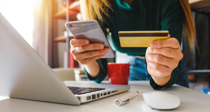 В 2022 году более полумиллиона человек в регионах Приволжья выбрали зарплатные карты Сбера