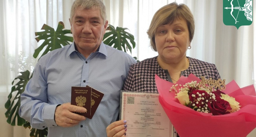 Жители Кировской области поженились после 30 лет разлуки