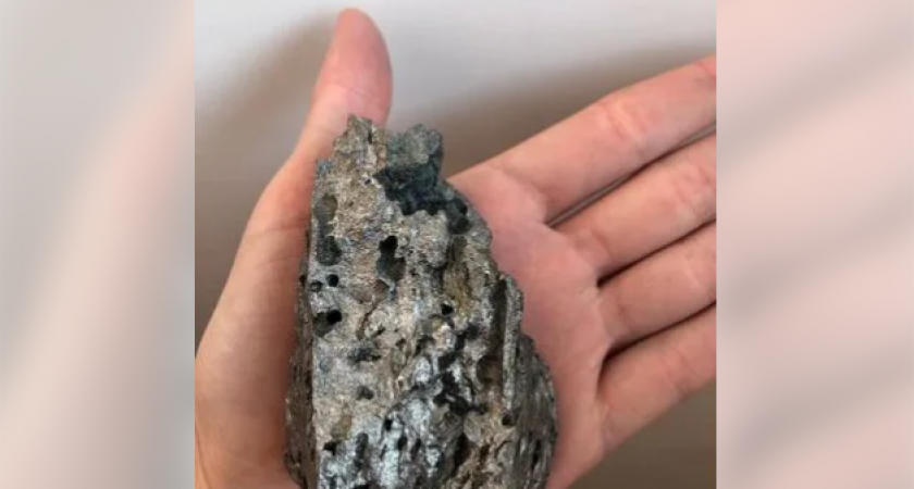 В Кирове выставили на продажу метеорит за 17 миллионов рублей