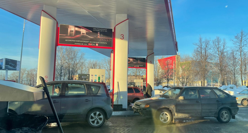 В Кирове "Лукойл" оштрафовали на 650 тысяч за необоснованное повышение цен на бензин