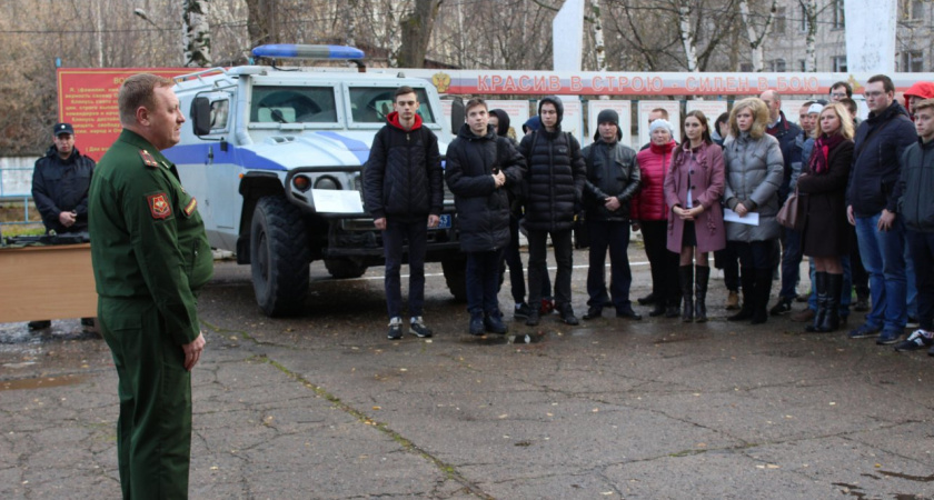 В Кировской области полицейские две недели будут проверять призывников
