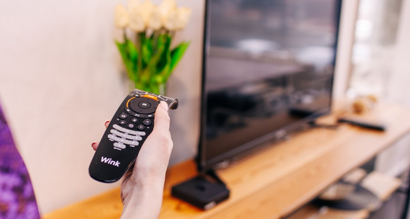 Wink в апреле покажет ремейк сериального хита, военное кино и семейные истории