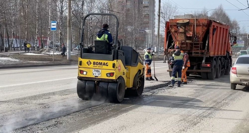 В Кирове проведут ямочный ремонт на 30 участках