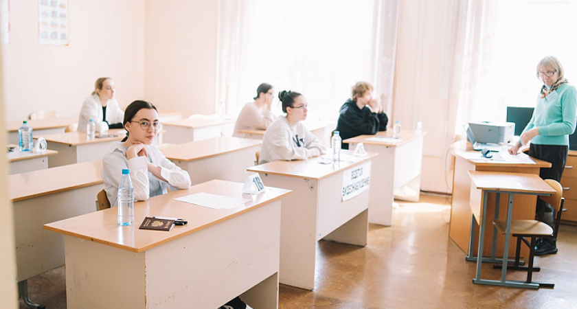 В регионе число выпускников, сдающих физику и профильную математику, выросло на 15%