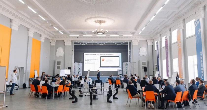 В Кирове прошла дизайн-сессия по искусственному интеллекту 