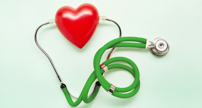 Просто о финансах: зачем нужен полис ДМС