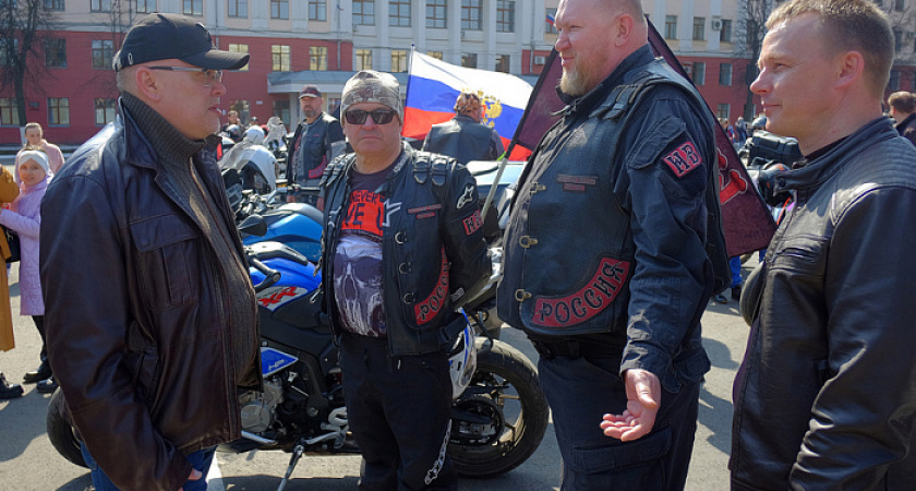 В Кирове прошел "СтудБайкФест" в поддержку специальной военной операции