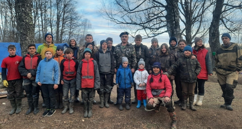 Там, где шли бои: кировские поисковики присоединились к "Вахте памяти"